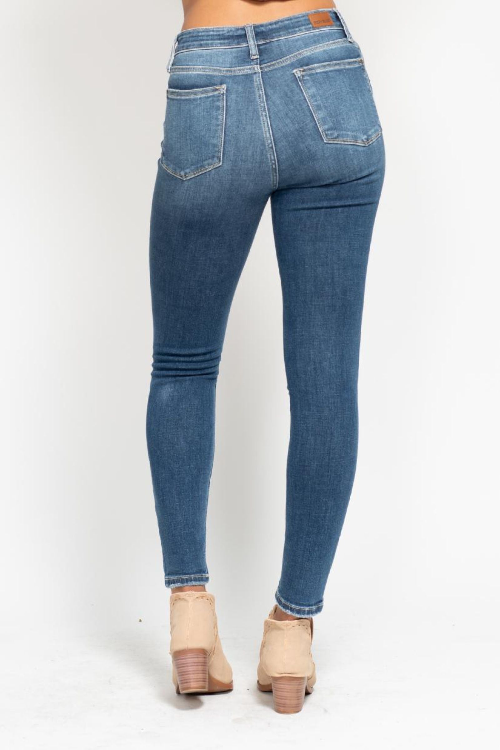 Judy Blue High Rise Skinny Button Fly